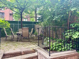 Plus de détails pour 220 E 30th St, New York, NY - Bureau/Médical à louer