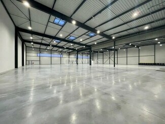 Plus de détails pour Local d'activités à louer