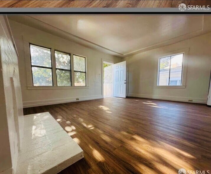 3316 MacArthur Blvd, Oakland, CA à vendre - Photo du bâtiment - Image 3 de 19