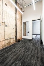 2744 E 11th St, Oakland, CA à louer Photo intérieure- Image 2 de 5