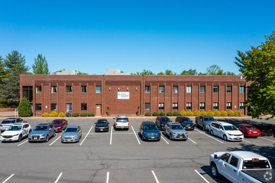 250 Route 28, Bridgewater, NJ à louer - Photo du bâtiment - Image 2 de 3