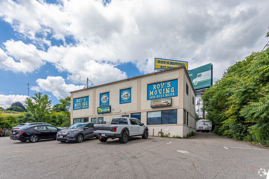 270 Parsons St, Brighton, MA à vendre - Photo du bâtiment - Image 2 de 12