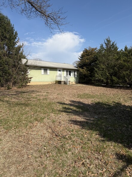 8250 Baltimore Annapolis Blvd, Pasadena, MD for lease - Building Photo - Image 3 of 5