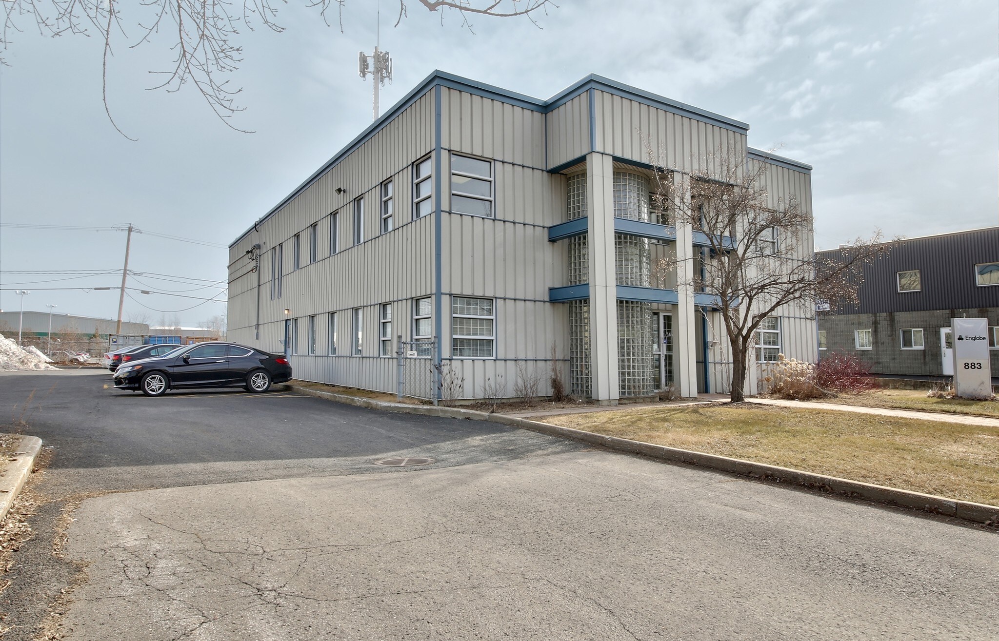 883 Rue Bériault, Longueuil, QC for sale Building Photo- Image 1 of 1