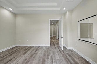 625 Regal Row, Montgomery, TX for lease Interior Photo- Image 2 of 24