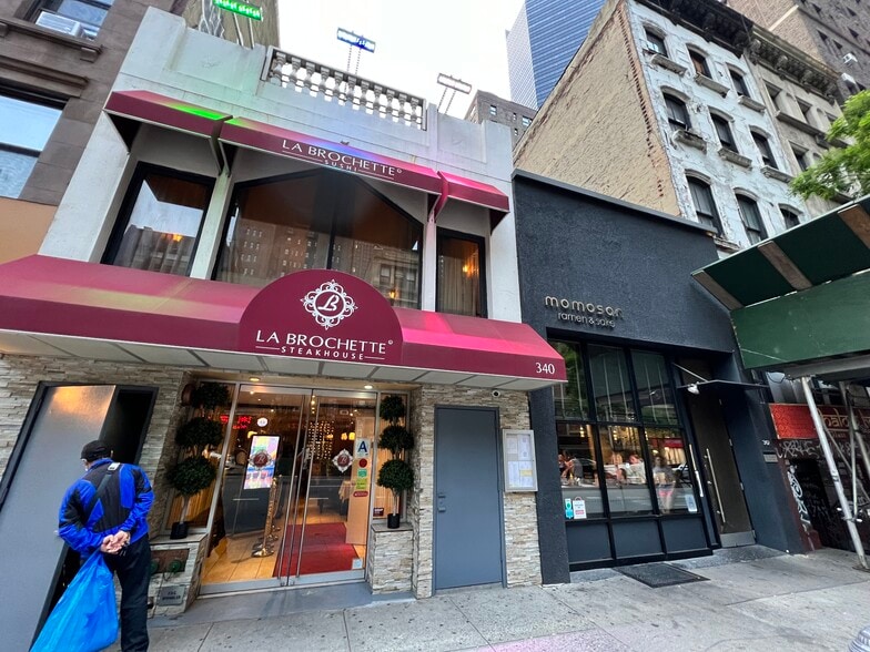 340 Lexington Ave, New York, NY for sale - Building Photo - Image 2 of 11