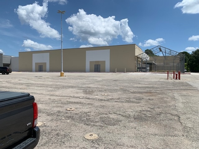 3900 Troup Hwy, Tyler, TX à louer - Photo du bâtiment - Image 3 de 13