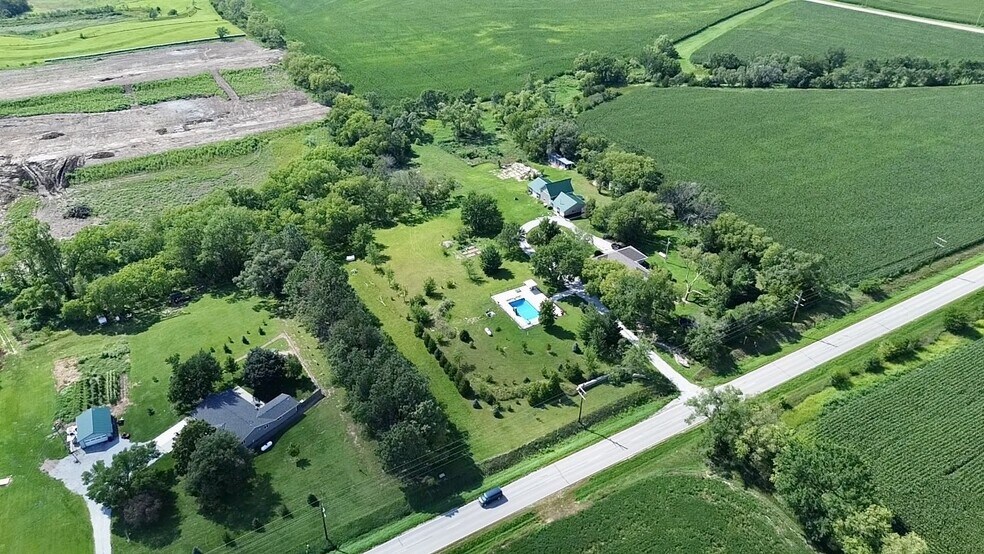 17879 S 68th St, Hickman, NE à vendre - Photo du bâtiment - Image 2 de 8