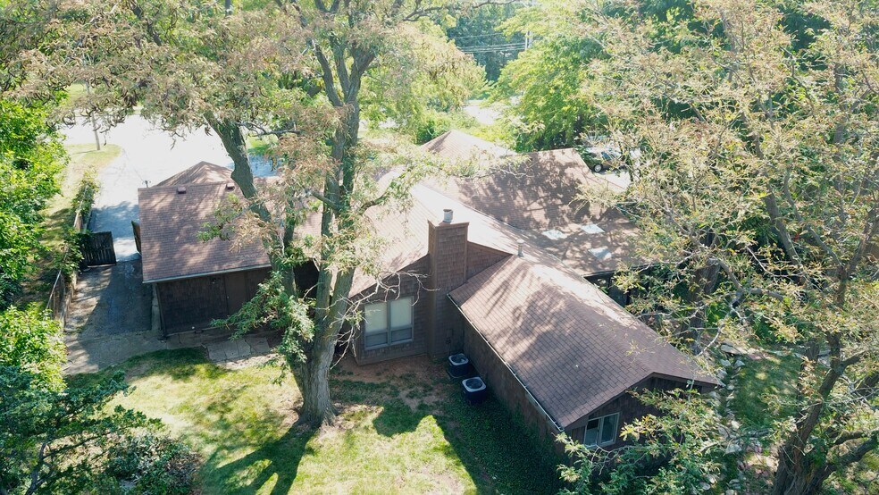 10200 Pflumm Rd, Lenexa, KS à vendre - Photo du bâtiment - Image 2 de 4