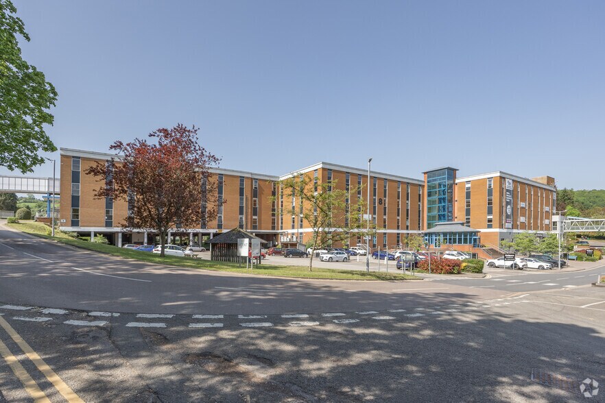 South Walk, Mitcheldean à louer - Photo du bâtiment - Image 2 de 7