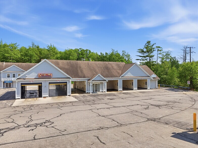 70 Whittier Hwy, Moultonborough, NH à louer - Photo du bâtiment - Image 2 de 8