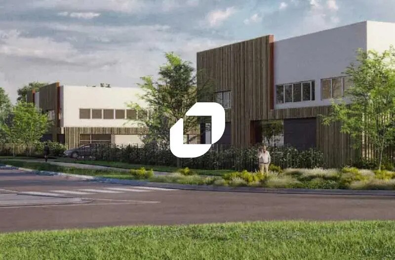 Flex in Louvres for lease - Building Photo - Image 1 of 8