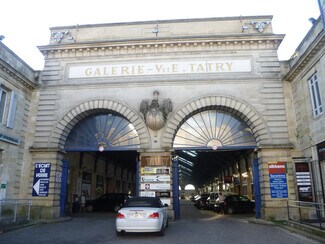 More details for 170 Cours Du Médoc, Bordeaux - Office, Retail for Lease