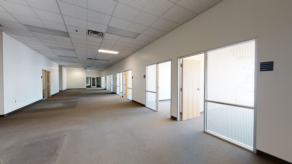 1535 Rancho Conejo Blvd, Thousand Oaks, CA à vendre - Numérisation 3D de Matterport - Image 3 de 25