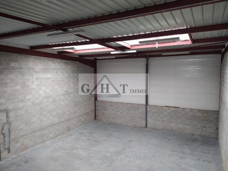 Industrial in Thorigny-sur-Marne for lease - Interior Photo - Image 2 of 2