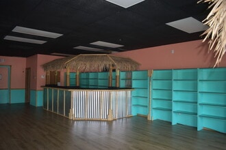 2403 N Porter Ave, Norman, OK for lease Interior Photo- Image 2 of 6