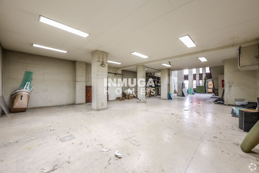 Immeuble residentiel dans Madrid, Madrid à vendre Photo intérieure- Image 1 de 2
