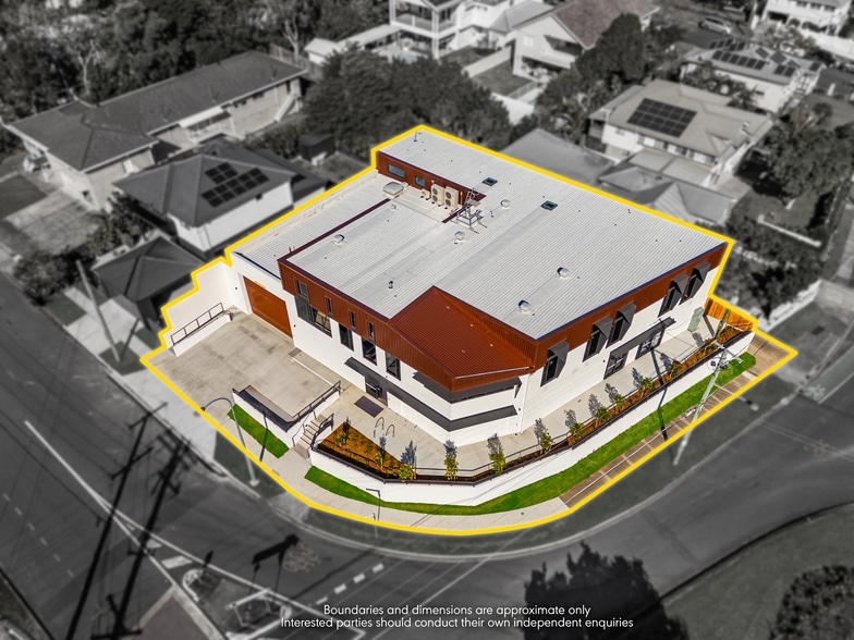 5 McIlwraith Ave, Norman Park for lease - Aerial - Image 3 of 4