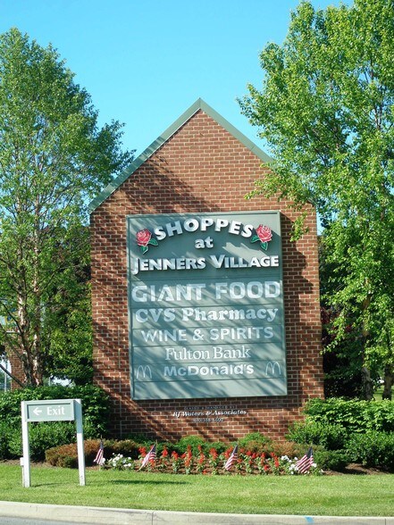 827-849 W Baltimore Pike, West Grove, PA à louer - Photo du bâtiment - Image 1 de 19