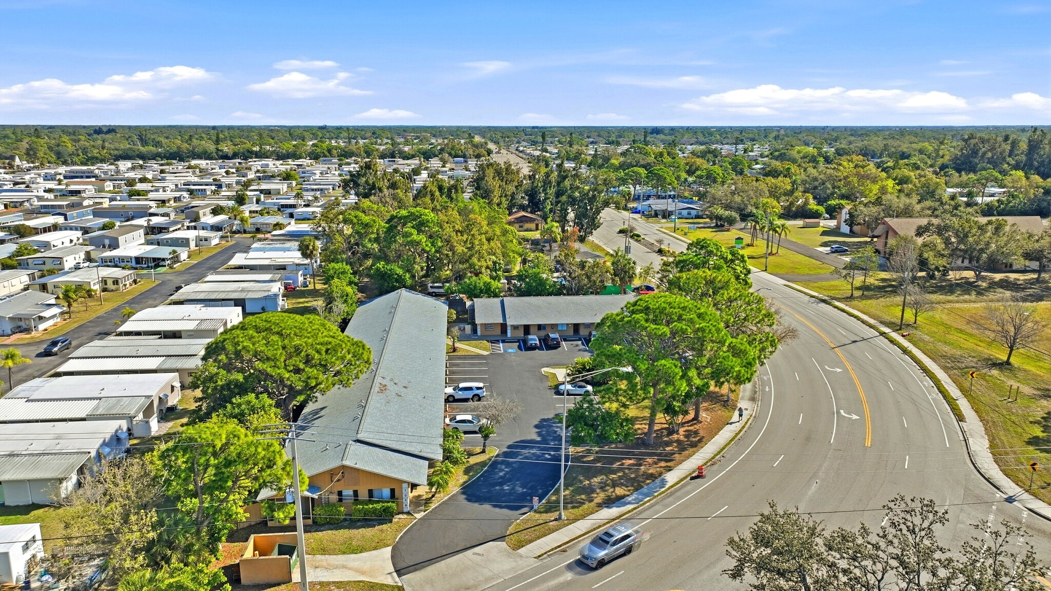 1005-1009 63rd Ave W, Bradenton, FL for sale Primary Photo- Image 1 of 12