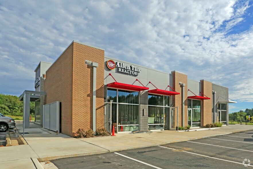 114 Russet Run, Pittsboro, NC à louer - Photo du bâtiment - Image 2 de 4