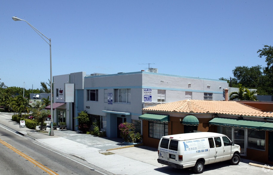 7625 Biscayne Blvd, Miami, FL à vendre - Photo du bâtiment - Image 3 de 8