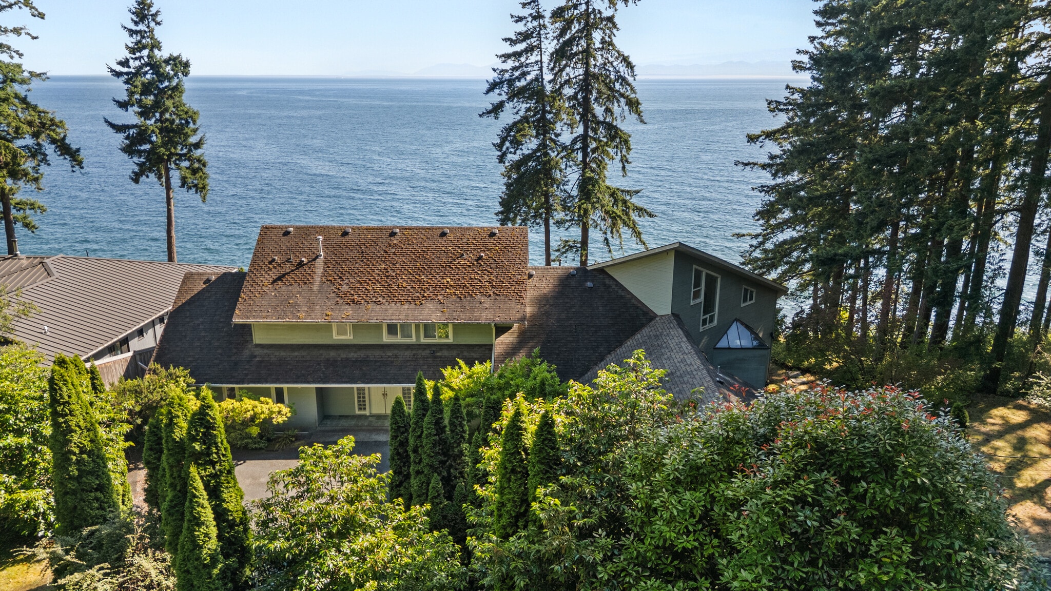 2525 Lower Rd, Roberts Creek, BC à vendre Photo principale- Image 1 de 1