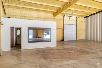 6562 FM 148, Terrell, TX for lease Interior Photo- Image 2 of 3