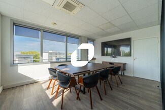 Plus de détails pour 9 Allée Des Impressionnistes, Villepinte - Bureau à louer