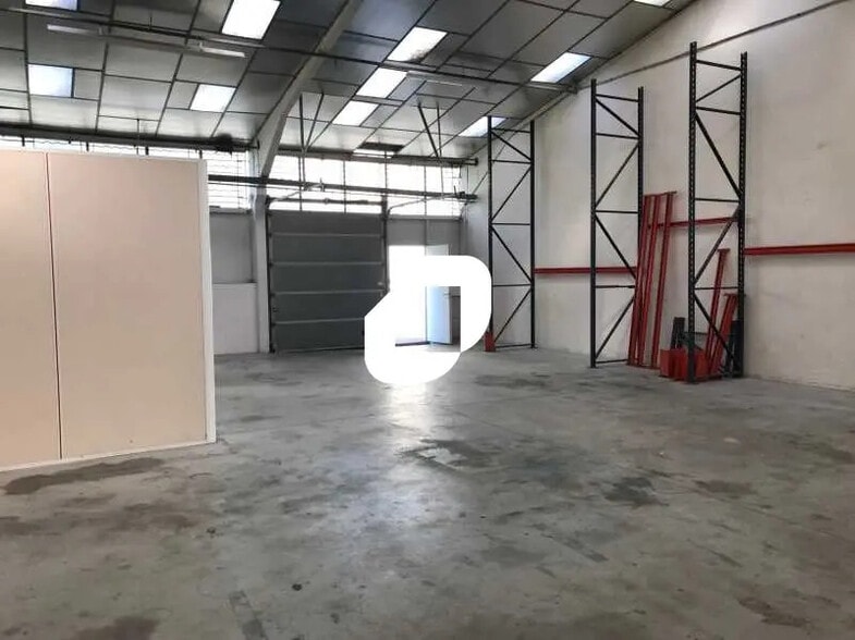 Office in SAINT-OUEN-L'AUMONE for lease - Building Photo - Image 3 of 50