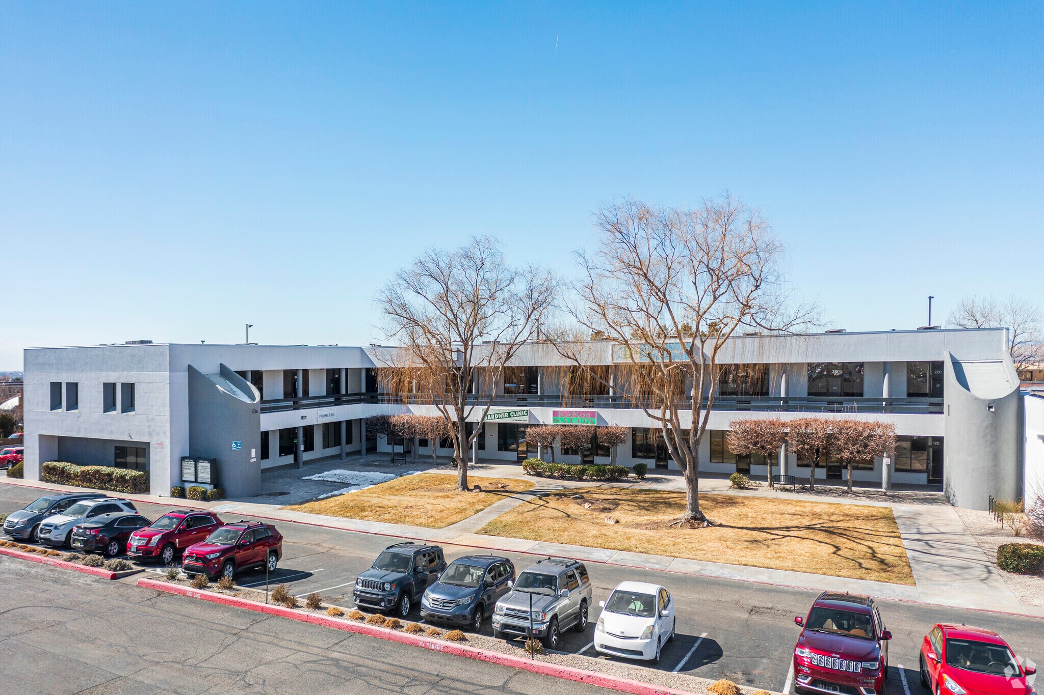9500 Montgomery Blvd NE, Albuquerque, NM à louer Photo du bâtiment- Image 1 de 5