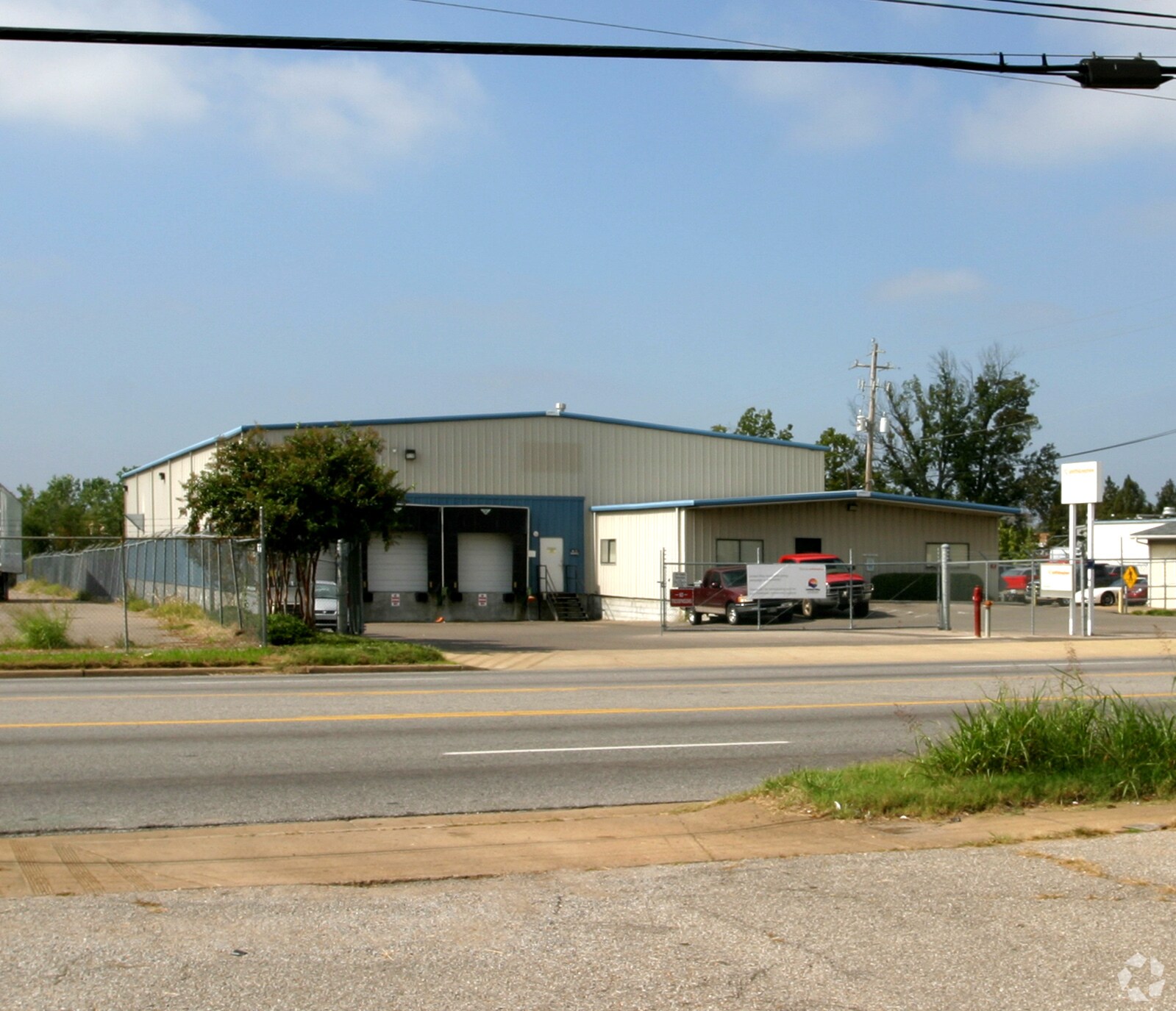 3325 Millbranch Rd, Memphis, TN à vendre Photo du bâtiment- Image 1 de 33