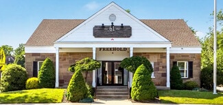 Plus de détails pour 61 W Main St, Freehold, NJ - Commerce de détail à vendre