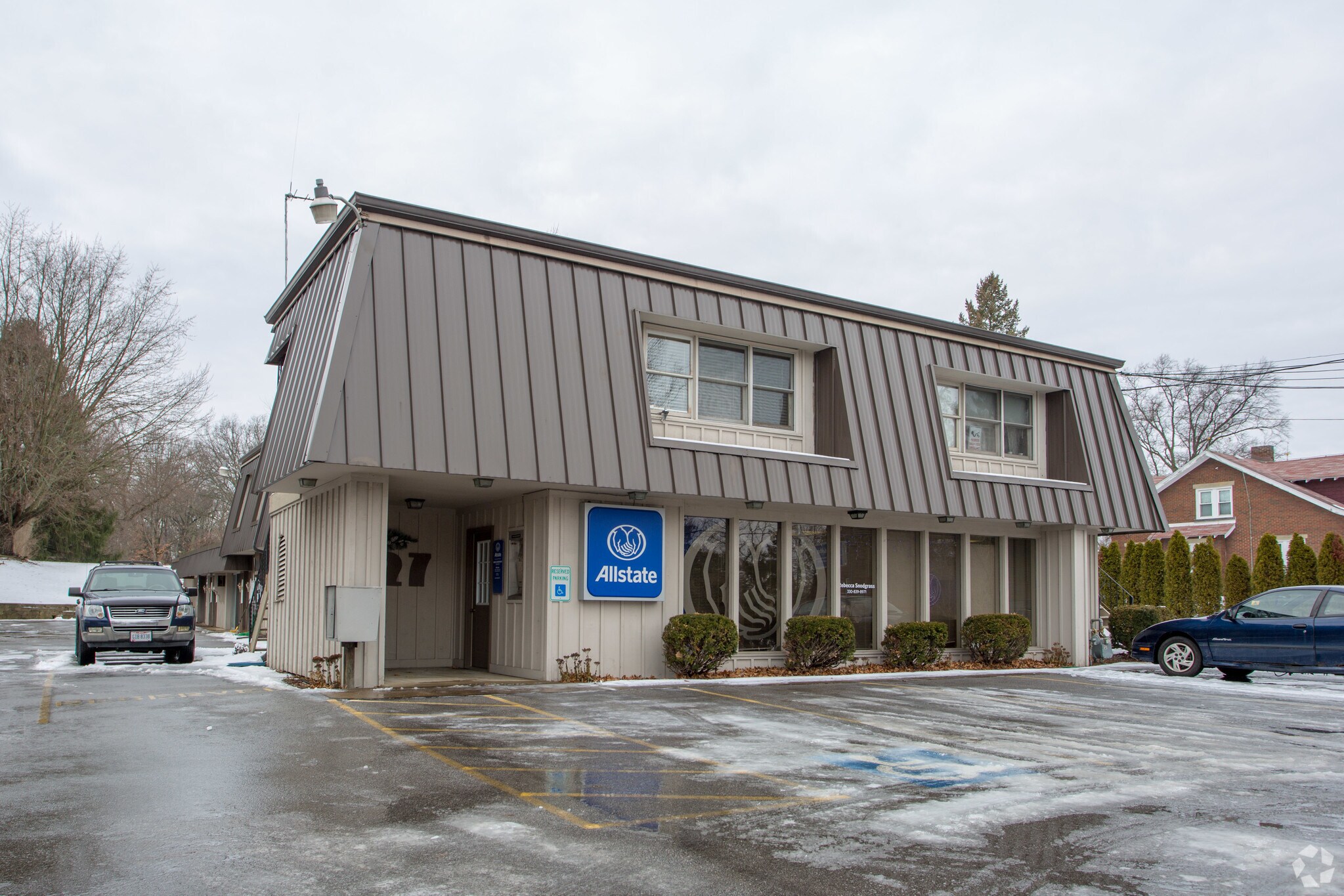 627 S Prospect Ave, Hartville, OH for lease Primary Photo- Image 1 of 16