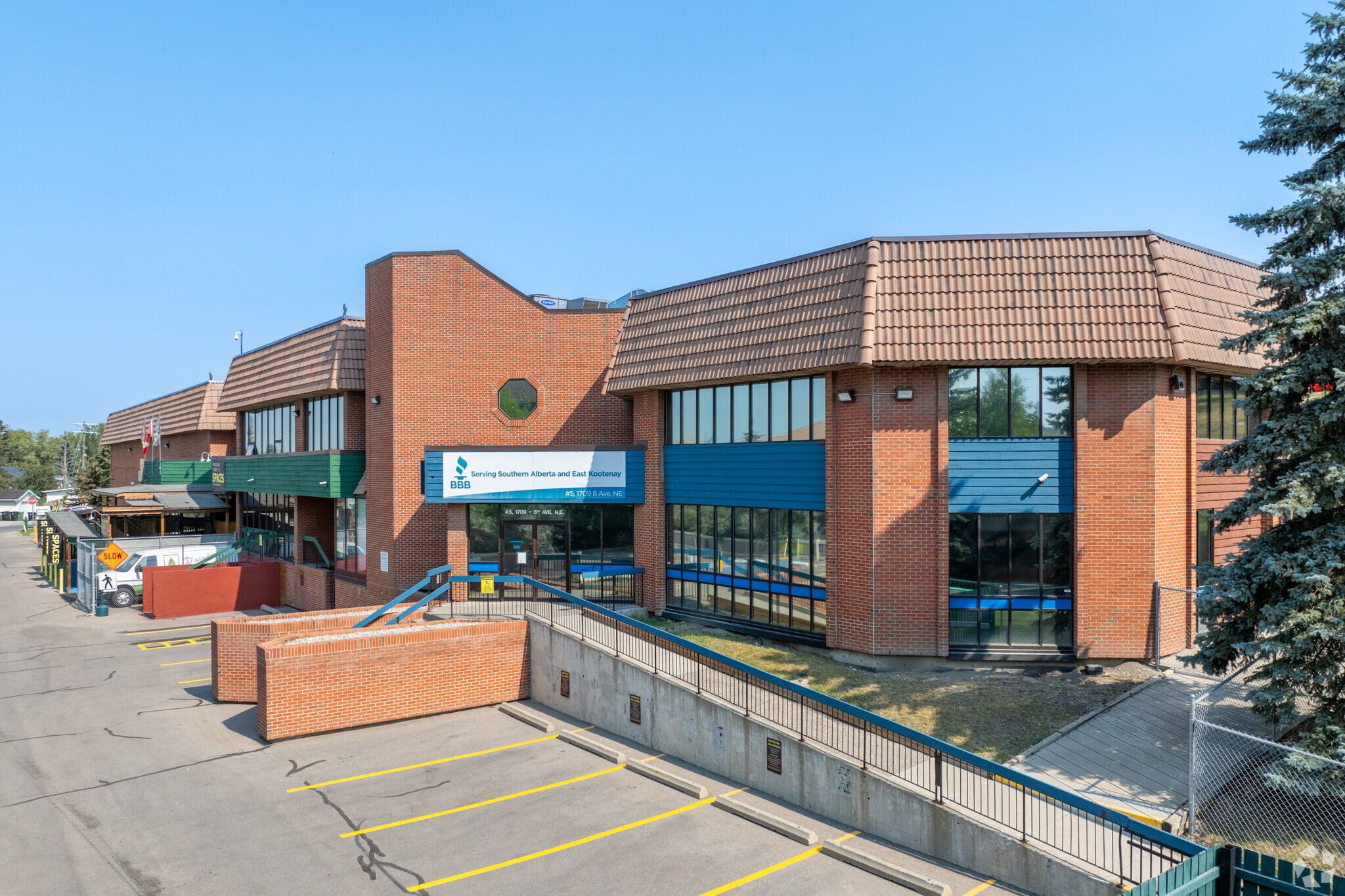 1709 8th Ave NE, Calgary, AB for sale Building Photo- Image 1 of 5