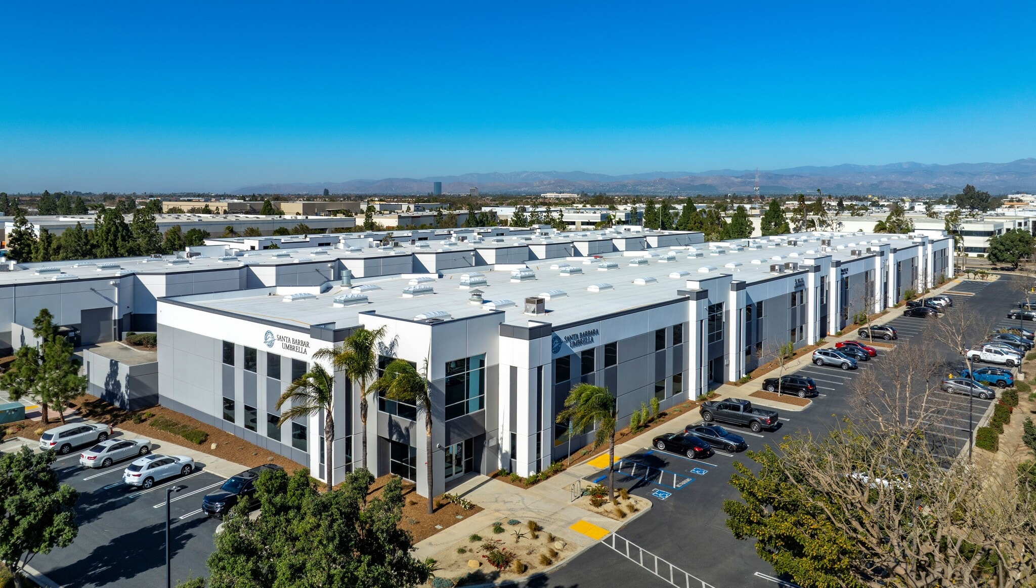 201 Rice Ave, Oxnard, CA for lease Building Photo- Image 1 of 10