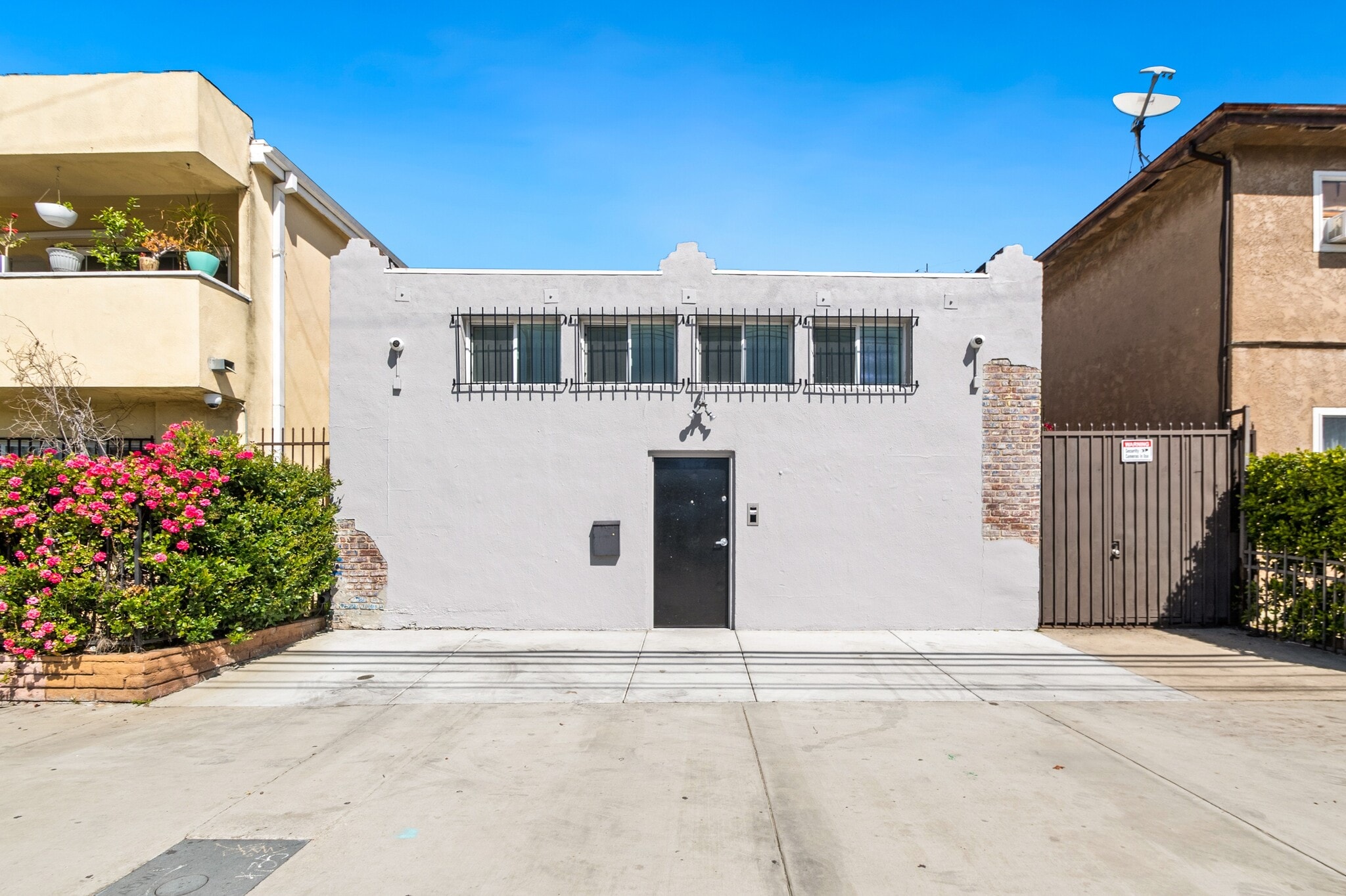 11007 Venice Blvd, Los Angeles, CA for sale Primary Photo- Image 1 of 13