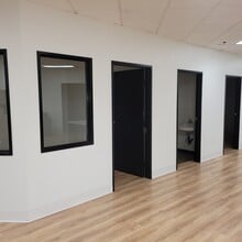 28780 Single Oak Dr, Temecula, CA à louer Photo intérieure- Image 2 de 3