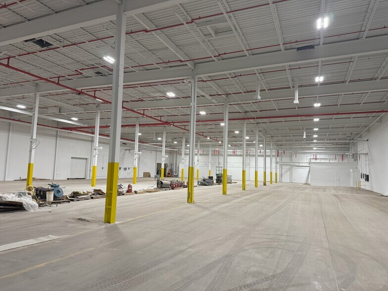 1501 S 19th St, Mattoon, IL à louer - Photo du bâtiment - Image 2 de 9