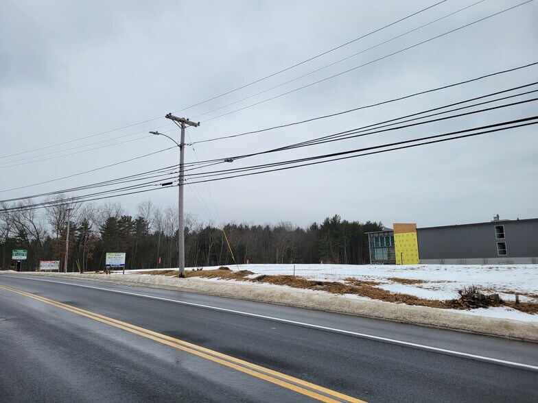 324 Middlesex Rd, Tyngsborough, MA à vendre - Autre - Image 3 de 7