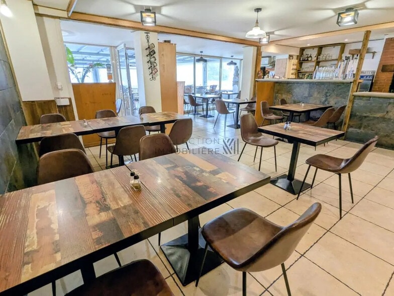 Flex dans Frouzins à louer - Photo intérieure - Image 2 de 9