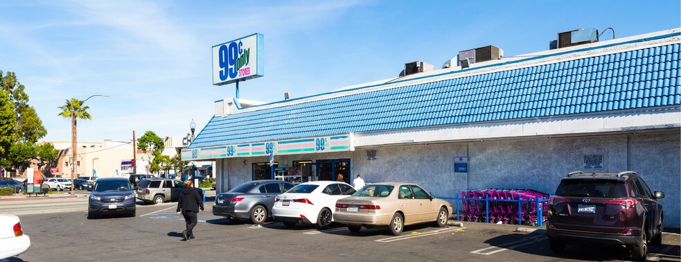 2566 E Florence Ave, Walnut Park, CA for sale - Building Photo - Image 2 of 5