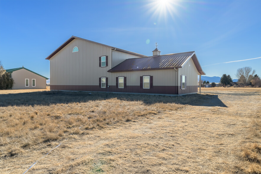 45 N Centurion Way, Whitehall, MT for sale - Building Photo - Image 3 of 13