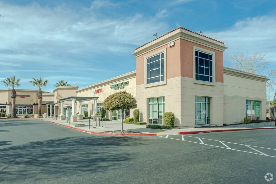 8101 Cosumnes River Blvd, Sacramento, CA for lease - Building Photo - Image 2 of 5