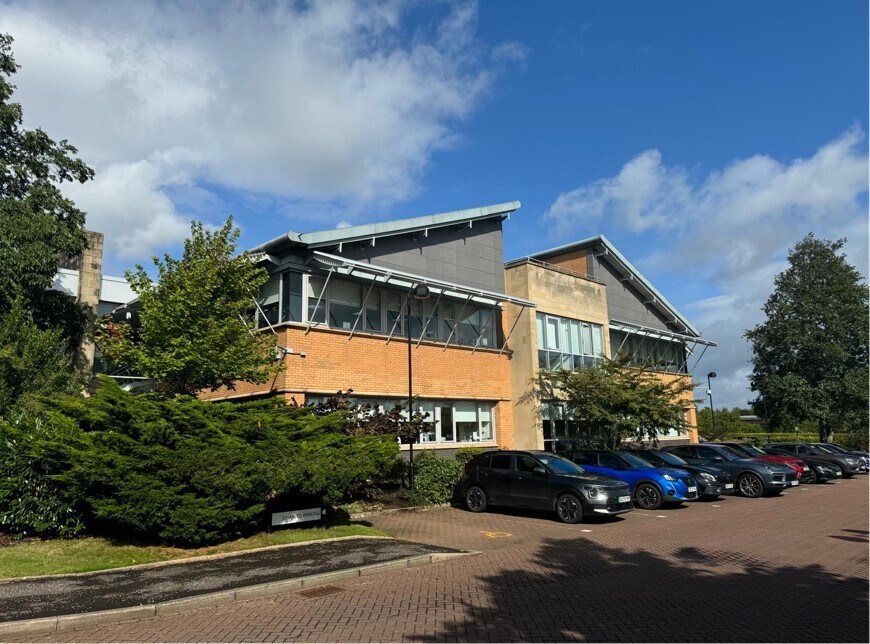 1 Finch Way, Bellshill for lease Primary Photo- Image 1 of 16