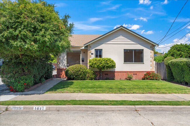 Plus de détails pour 1015 10th Ave, San Mateo, CA - Multi-résidentiel à vendre