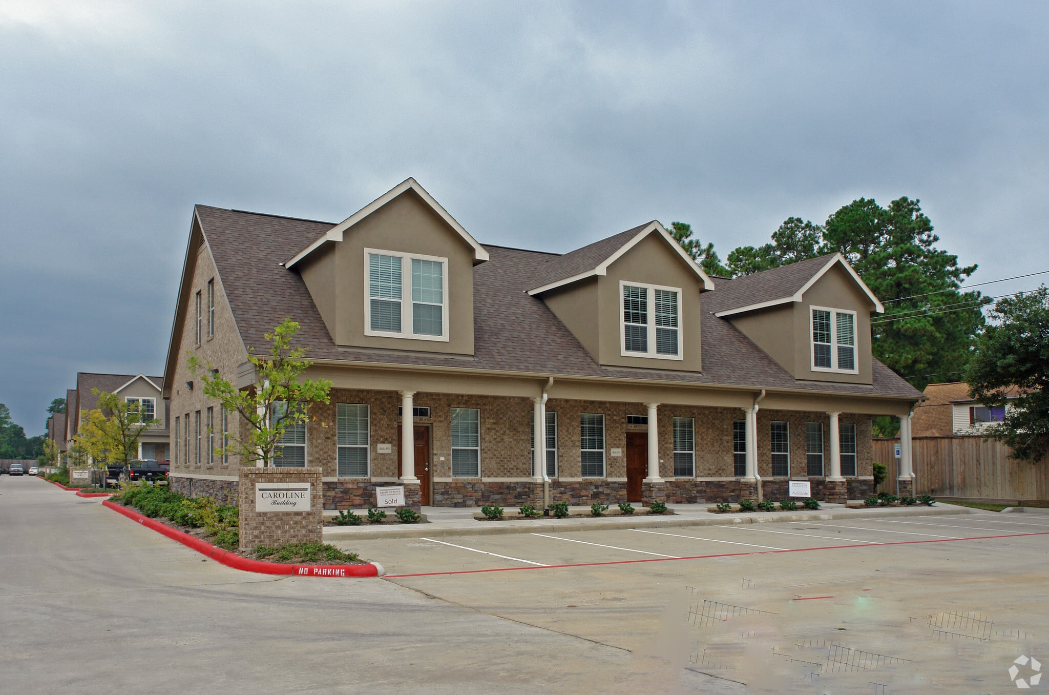 25511 Budde Rd, The Woodlands, TX for sale Primary Photo- Image 1 of 19