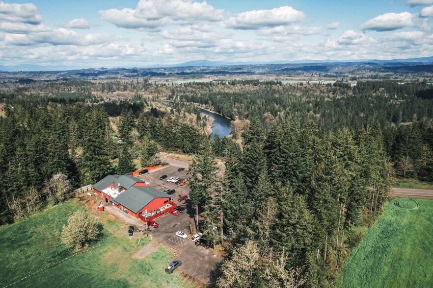 20189 S Springwater Rd, Estacada, OR à vendre - Photo du bâtiment - Image 1 de 18