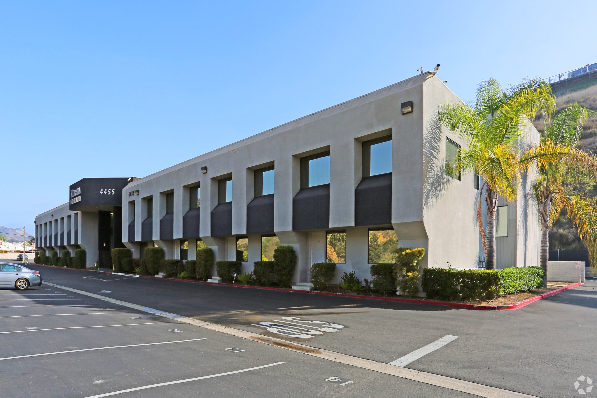 4455 Morena Blvd, San Diego, CA à louer Photo du bâtiment- Image 1 de 12