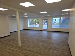 50 N Spruce St, Elizabethtown, PA for lease Interior Photo- Image 2 of 4